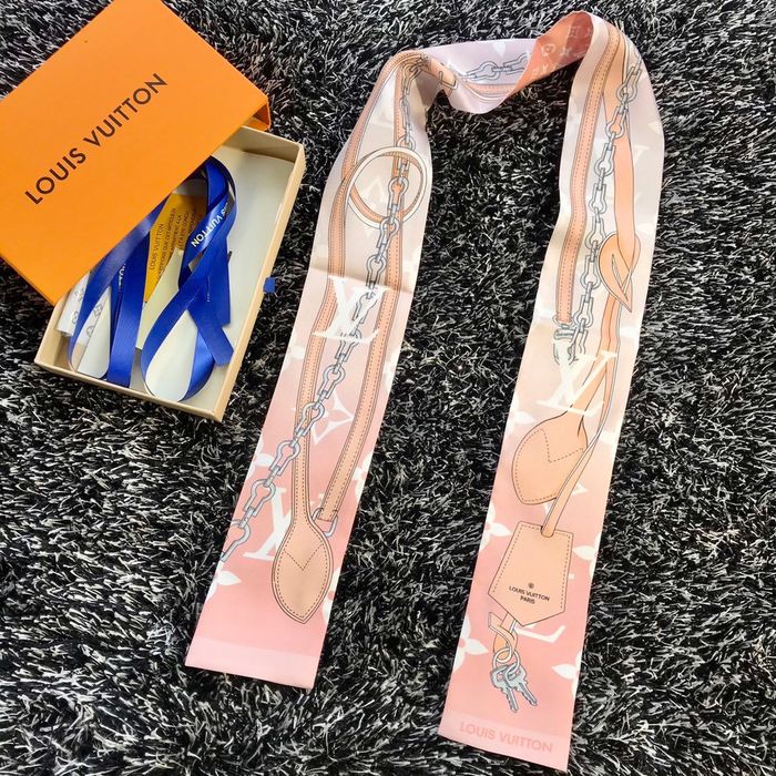 Louis Vuitton Scarf LVS00003